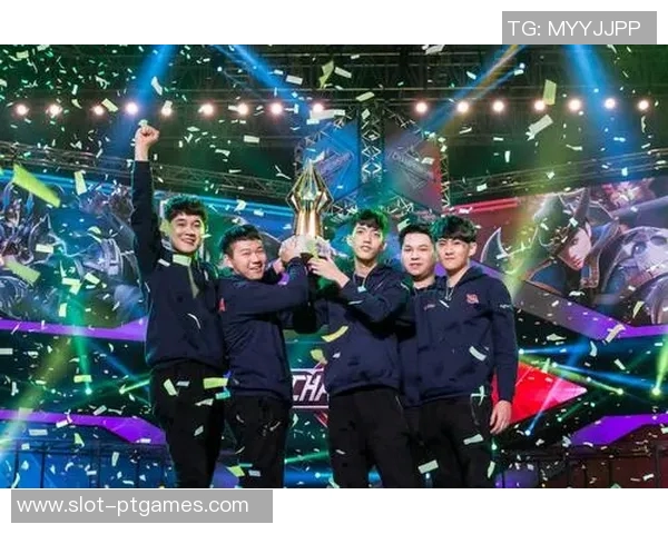 深度探讨刘芳在王者荣耀中的成长与挑战之路 深度探讨刘芳在王者荣耀中的成长与挑战之路