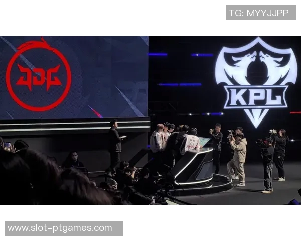 DOTA2赛场上JDG团队整体压制表现分析与得失总结 DOTA2赛场上JDG团队整体压制表现分析与得失总结